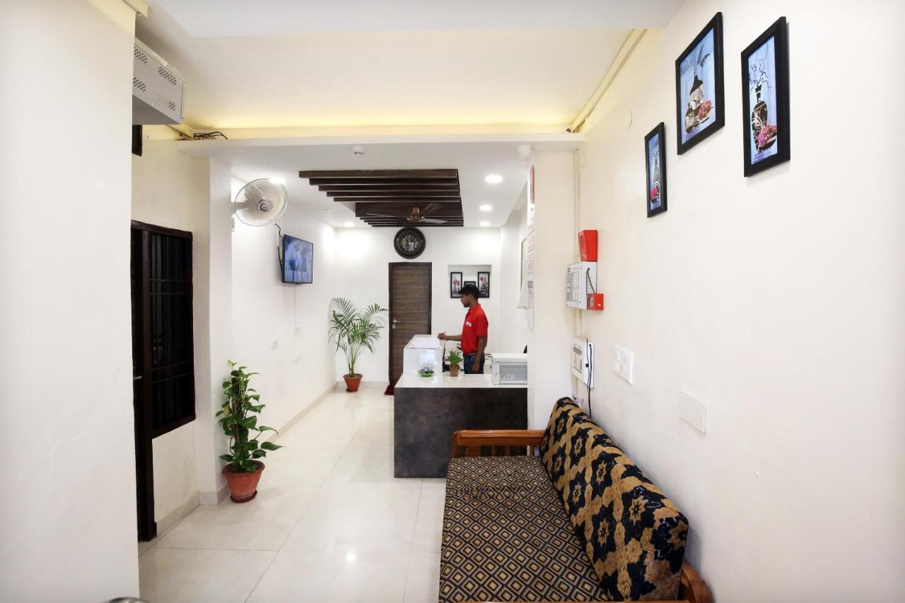 Oyo 9732 Amar Motel Nayagaon Экстерьер фото