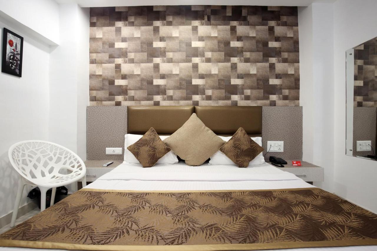 Oyo 9732 Amar Motel Nayagaon Экстерьер фото